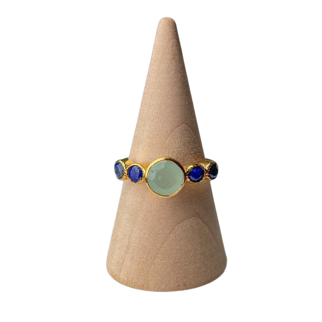 Chalcedony and Lapis Gold Ring
